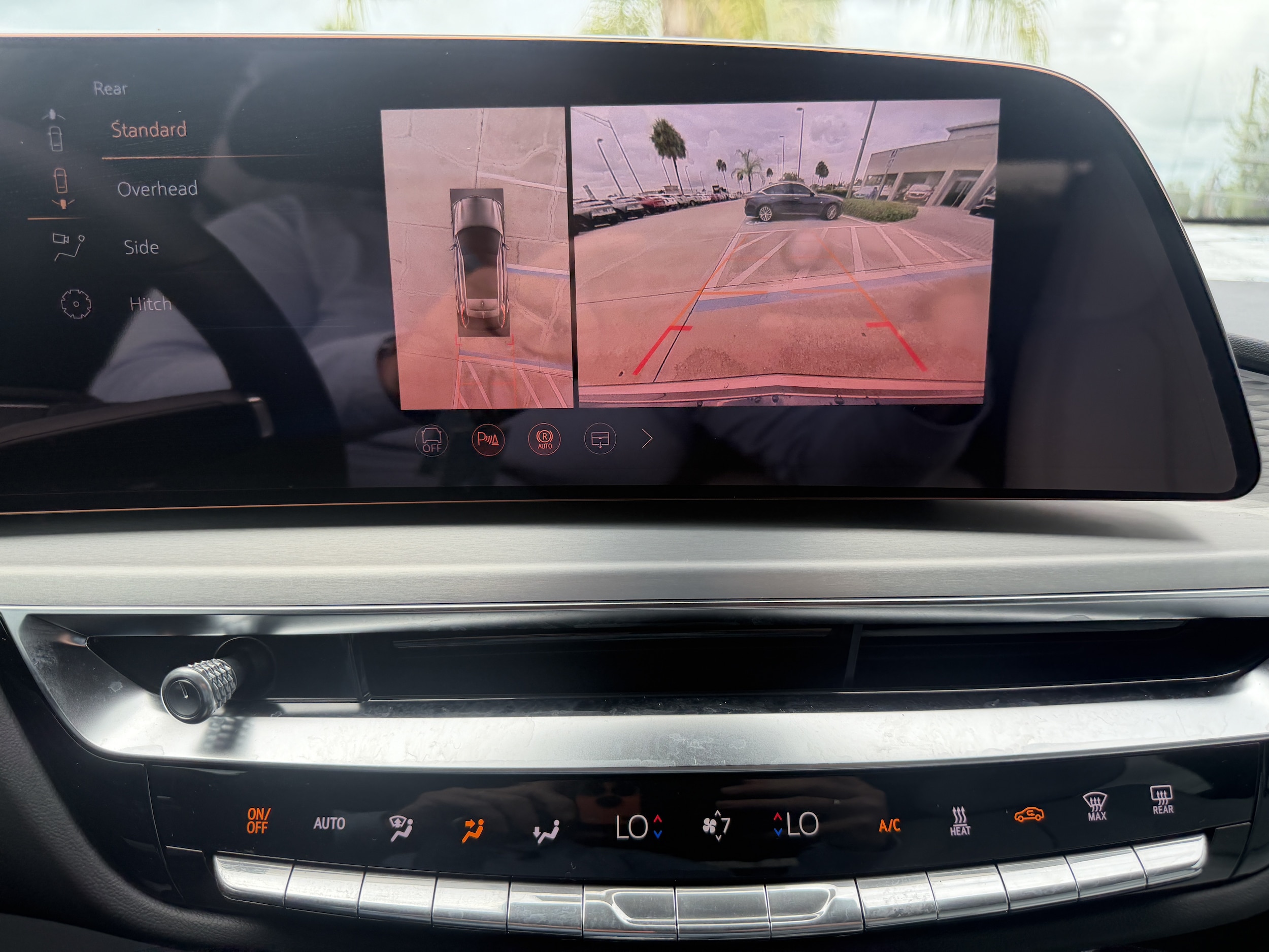 2027 Cadillac LYRIQ Luxury - Photo 19