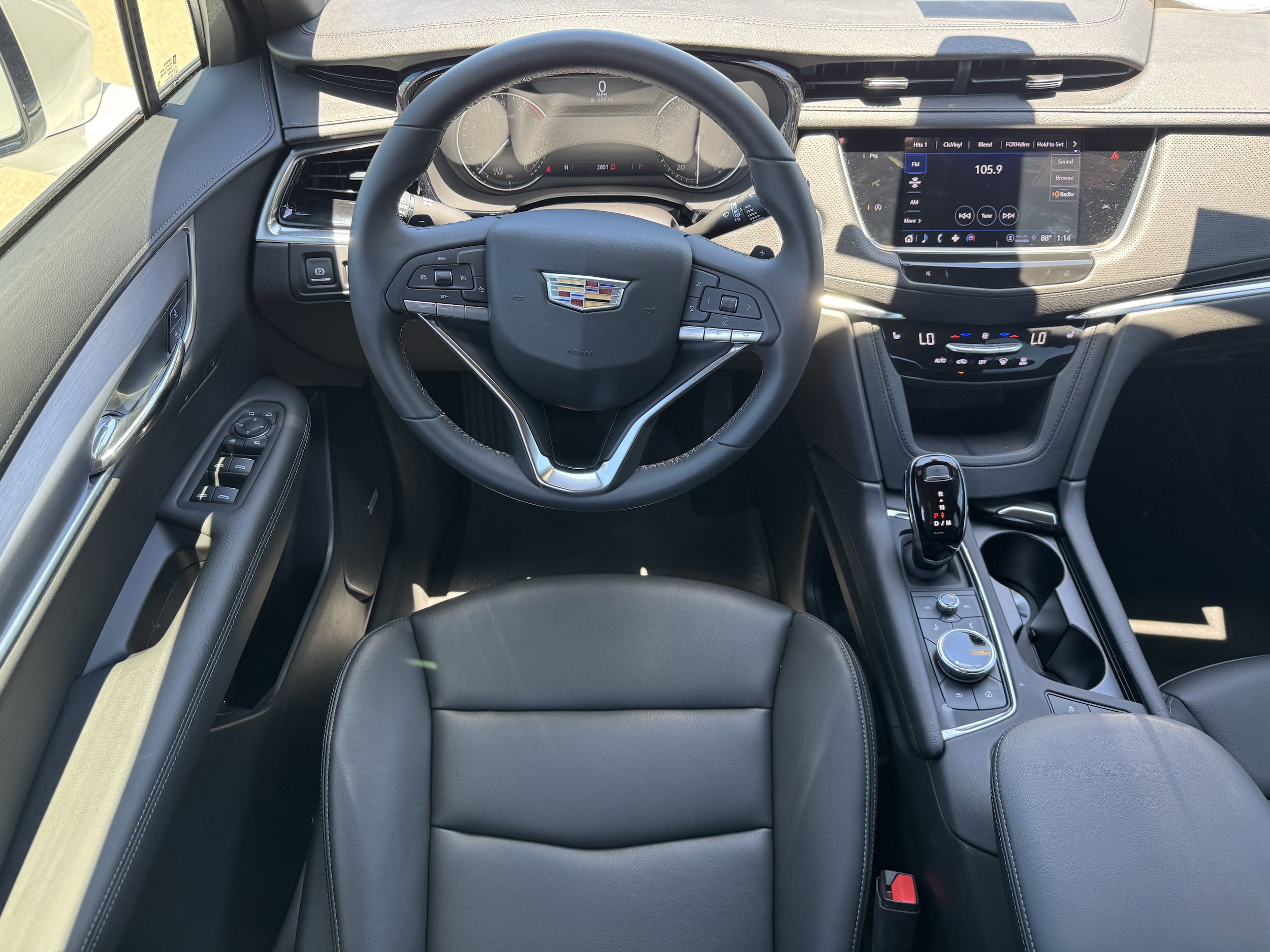 2025 Cadillac XT6 Luxury - Photo 14