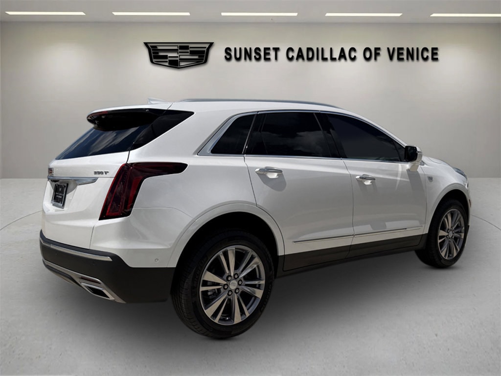 New 2026 CADILLAC XT5 Premium Luxury SUV