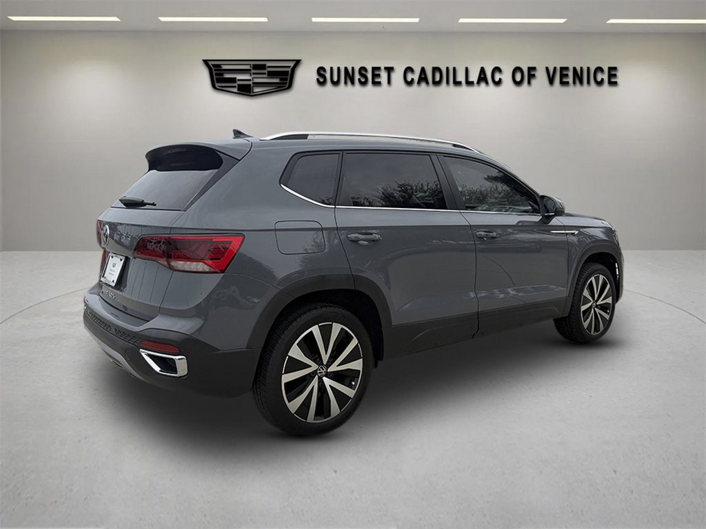 Used 2024 Volkswagen Taos SE