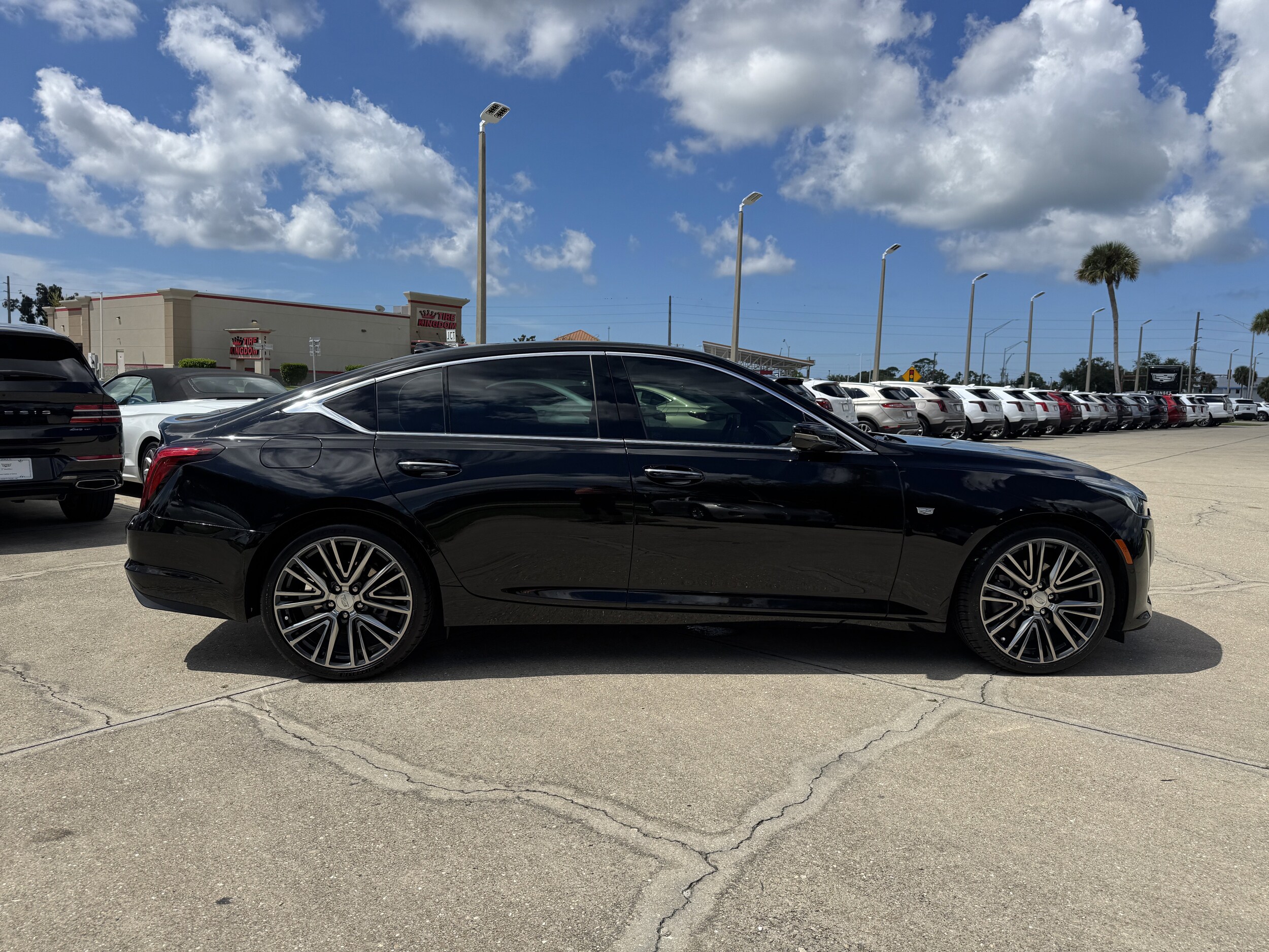 2023 Cadillac CT5 Premium Luxury photo 2