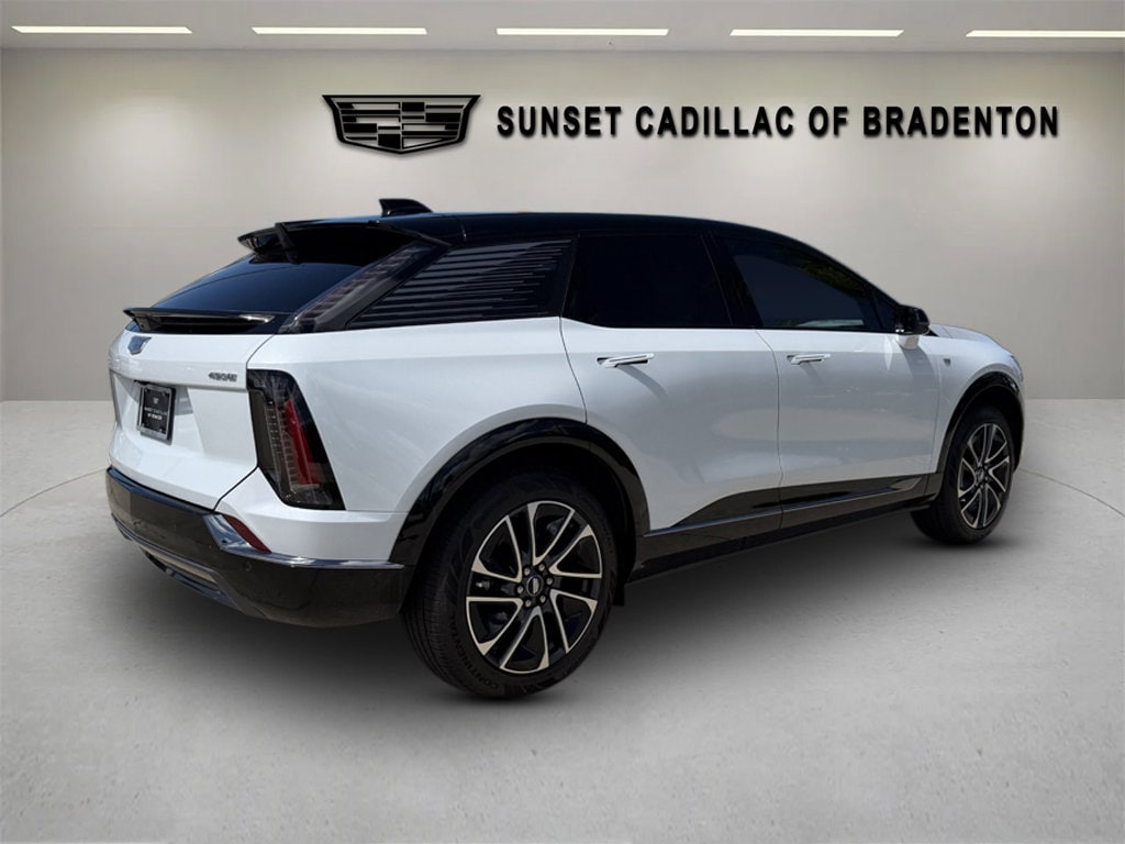 New 2026 CADILLAC OPTIQ Sport SUV