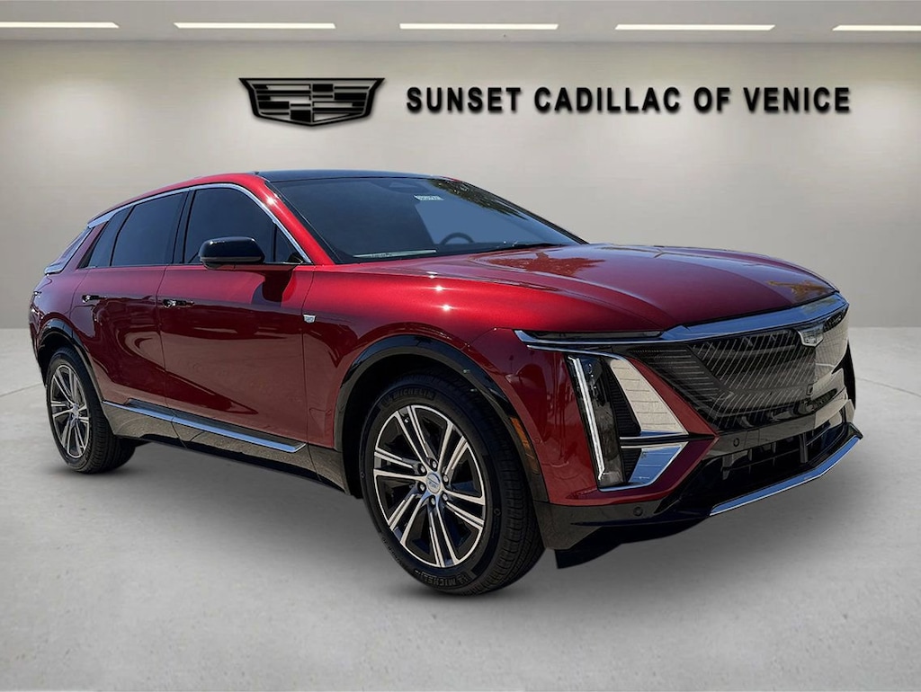 New 2026 CADILLAC LYRIQ Luxury SUV