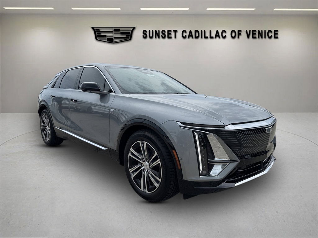 2026 Cadillac LYRIQ Luxury's photo