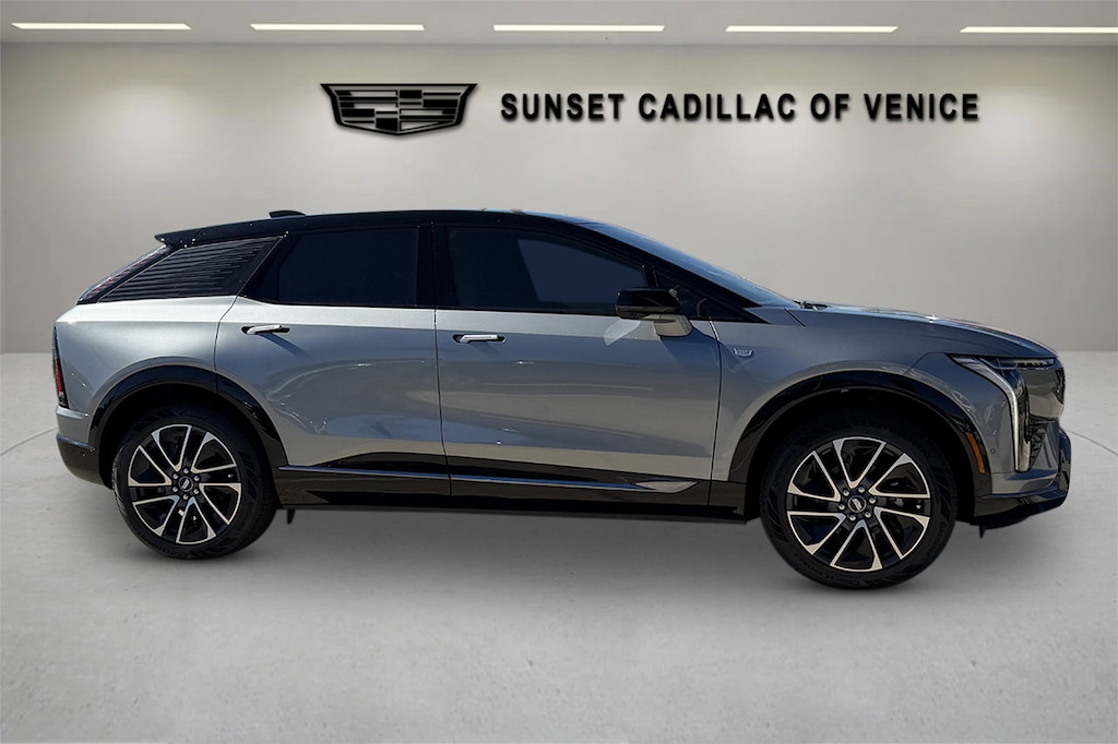 New 2026 CADILLAC OPTIQ Sport SUV