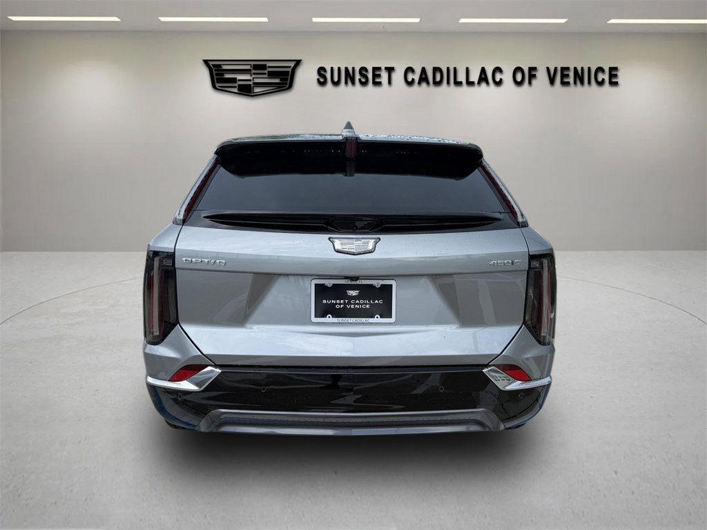 New 2026 CADILLAC OPTIQ Luxury SUV