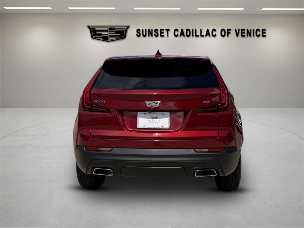 Used 2020 CADILLAC XT4 FWD Luxury SUV