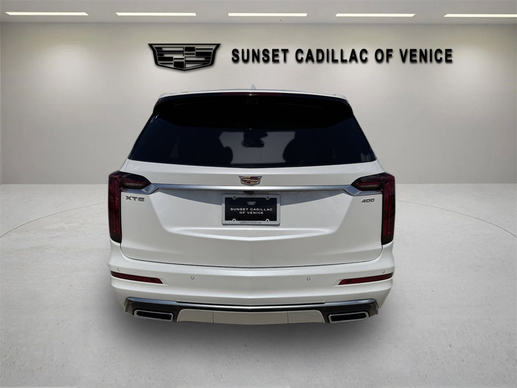 New 2025 CADILLAC XT6 Premium Luxury SUV