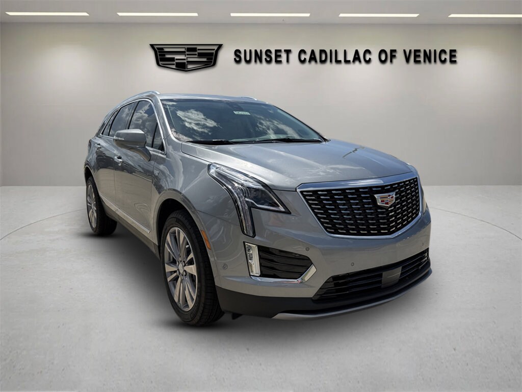 New 2026 CADILLAC XT5 Premium Luxury SUV