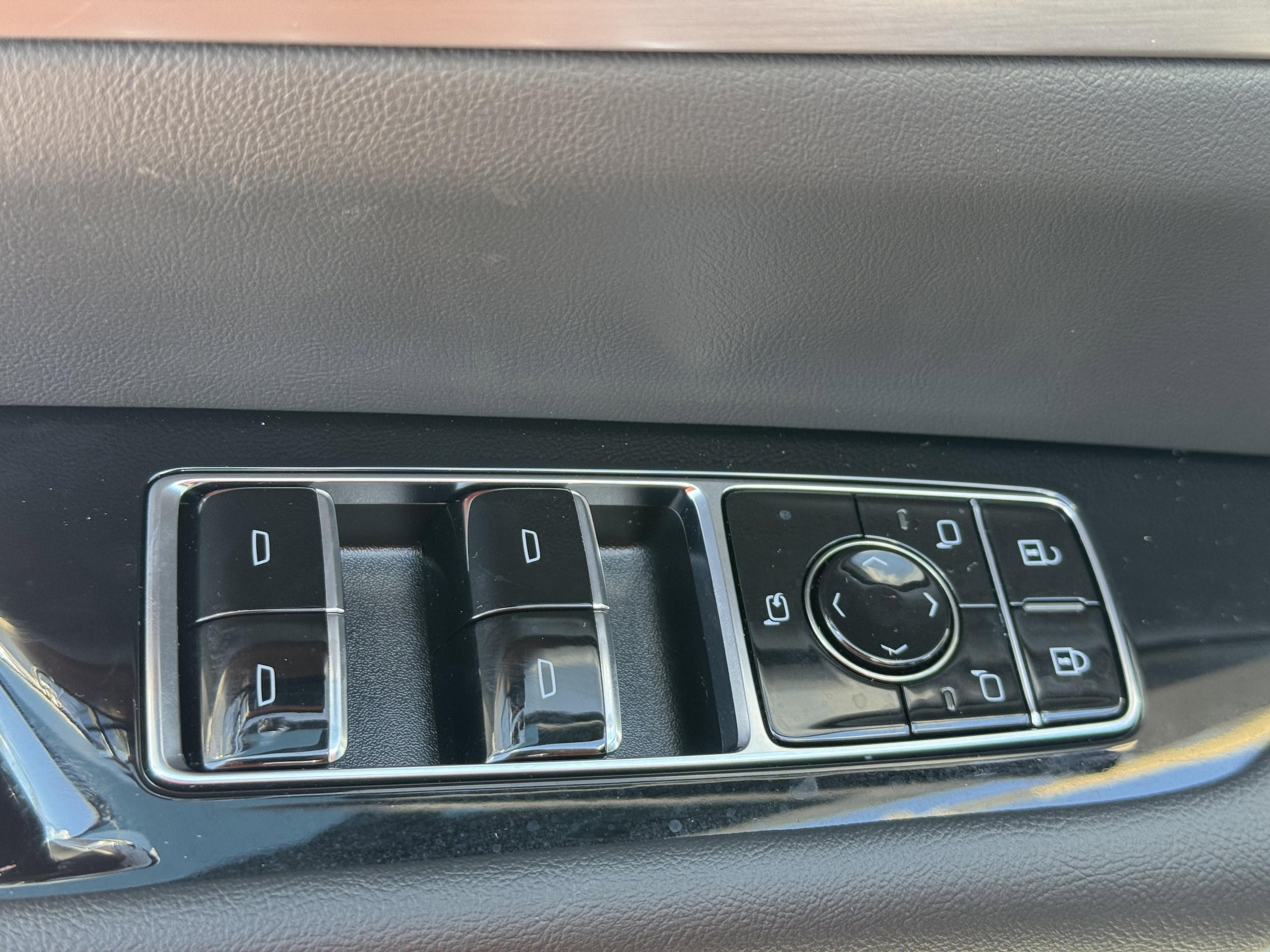 2026 Cadillac VISTIQ Sport - Photo 20