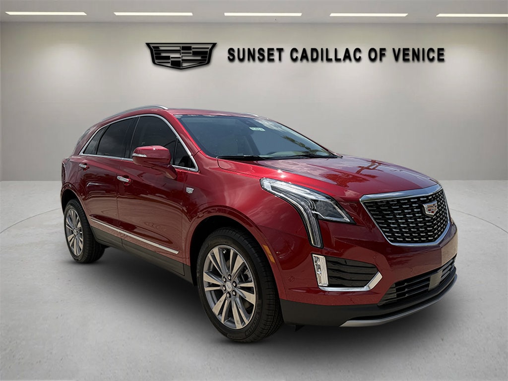 New 2026 CADILLAC XT5 Premium Luxury SUV