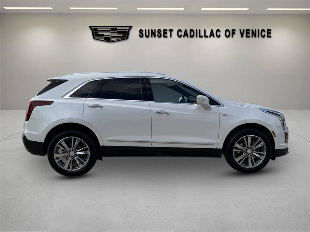 Certified 2025 CADILLAC XT5 Premium Luxury SUV