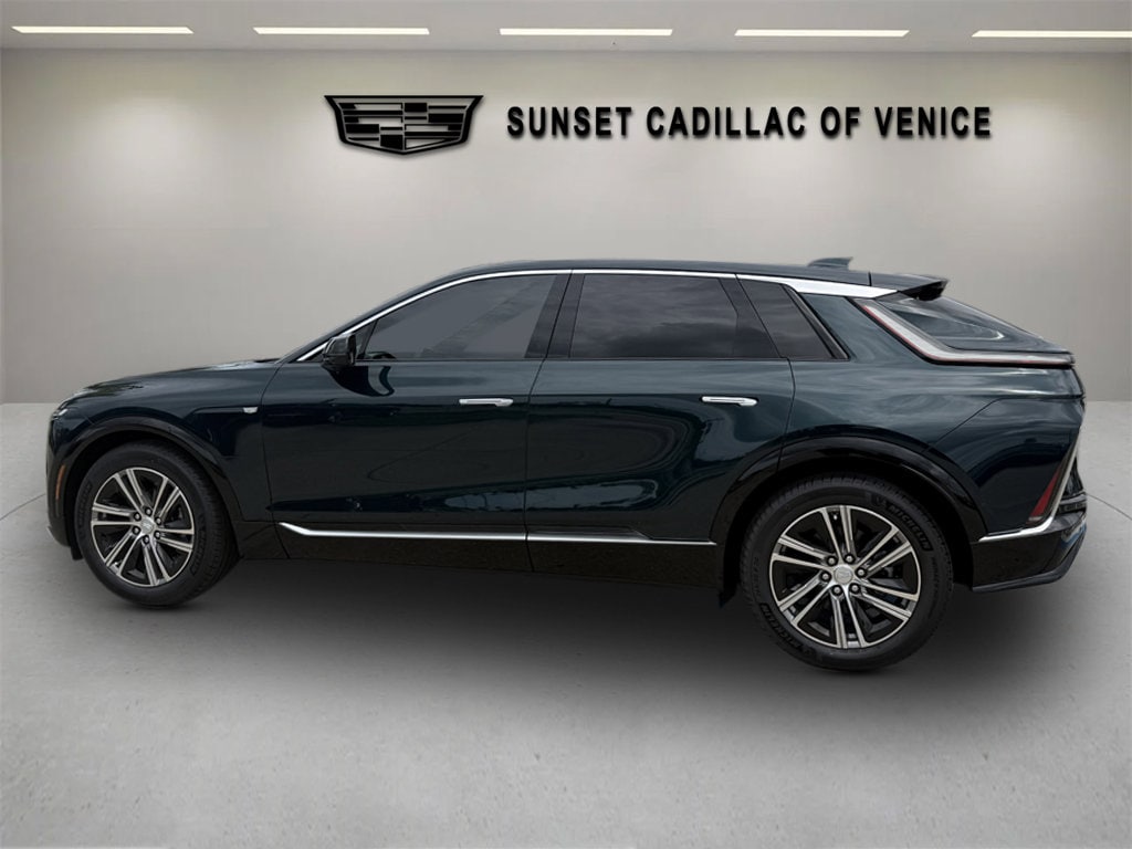 2027 Cadillac LYRIQ Luxury - Photo 6