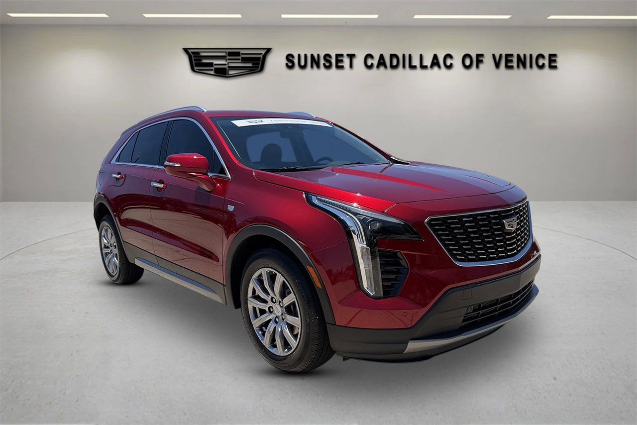 2023 Cadillac XT4 Premium Luxury's photo