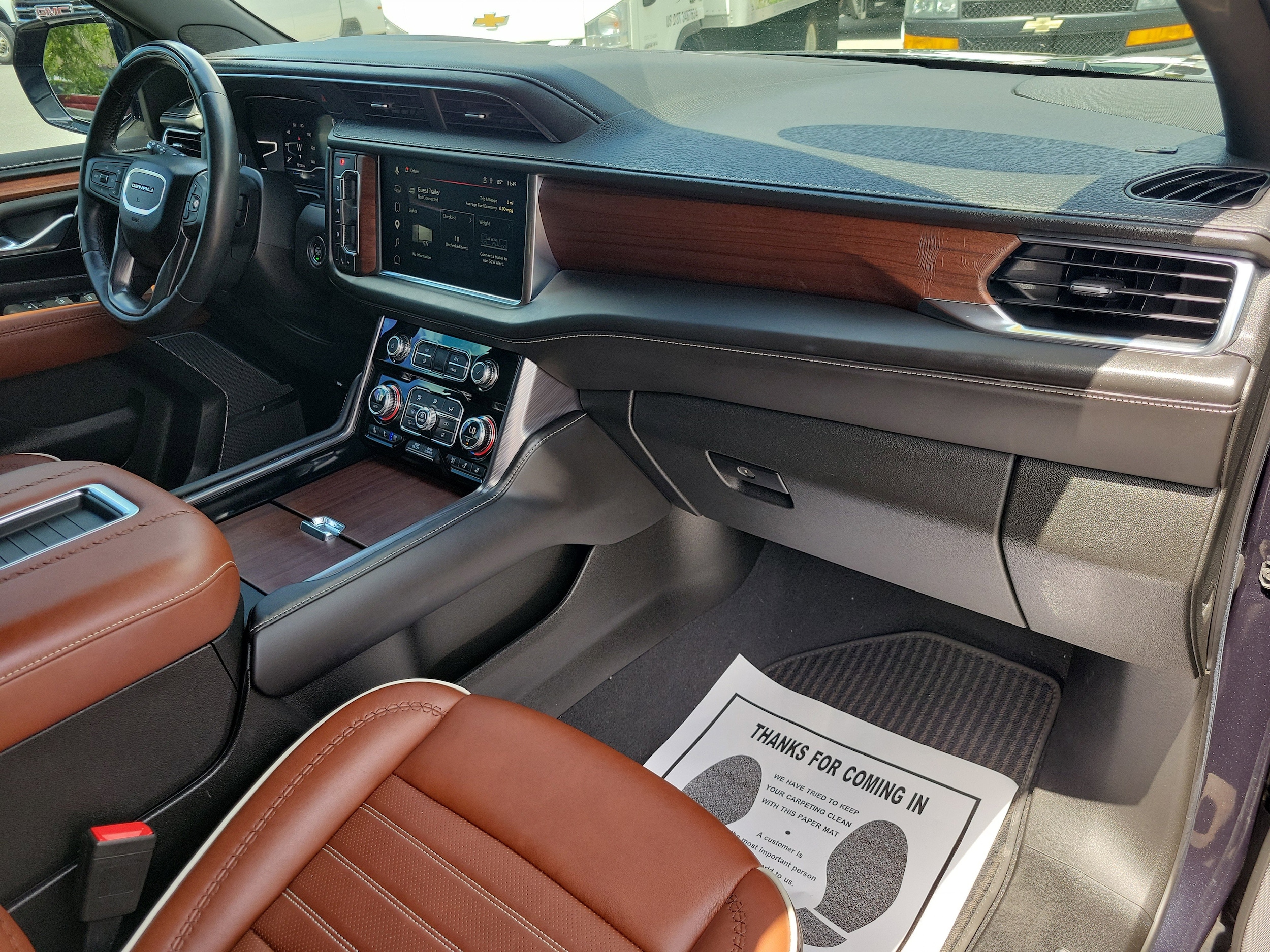 2023 GMC Yukon Denali Ultimate - Photo 11