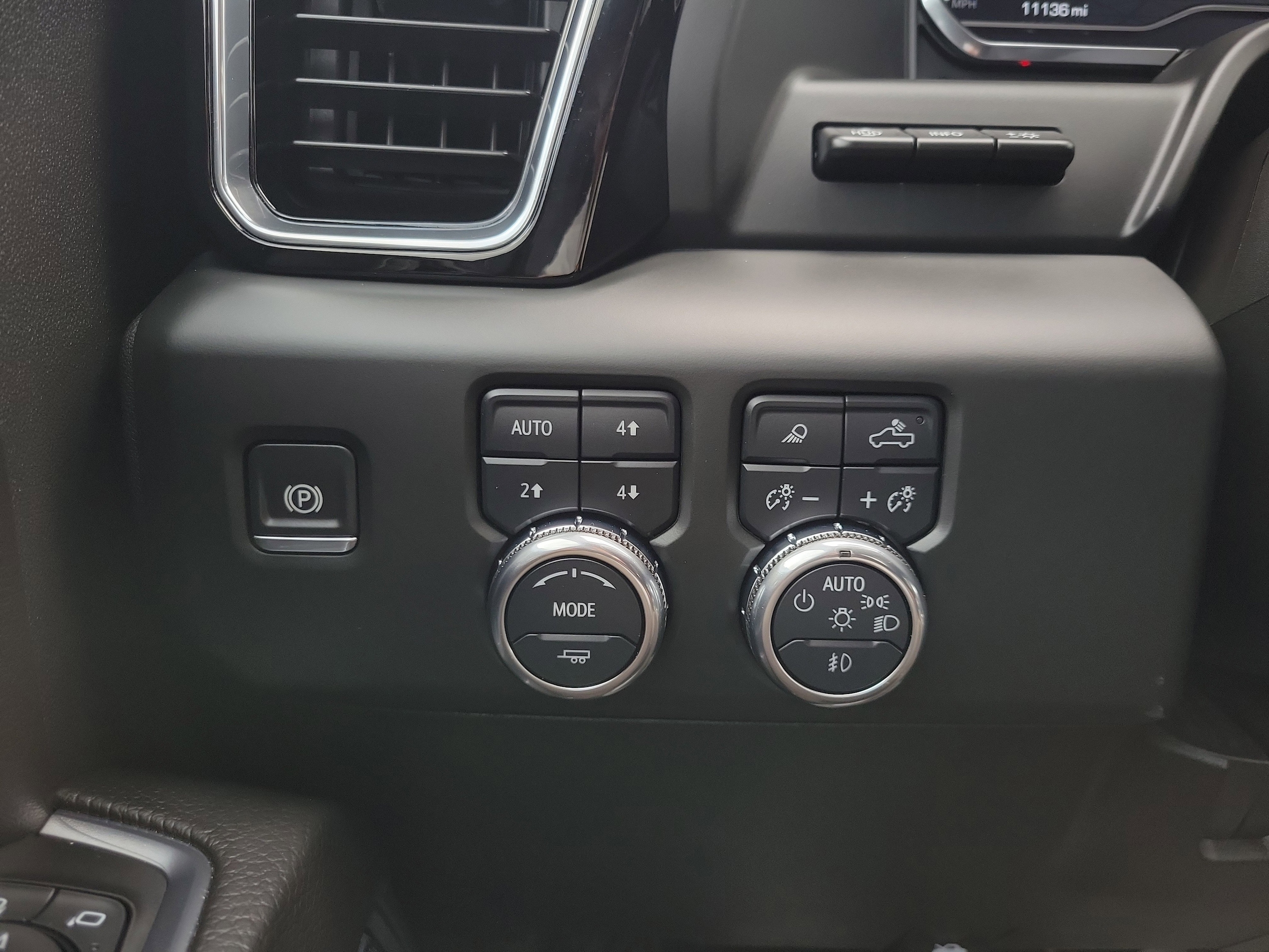 2024 GMC Sierra 2500HD Denali - Photo 26