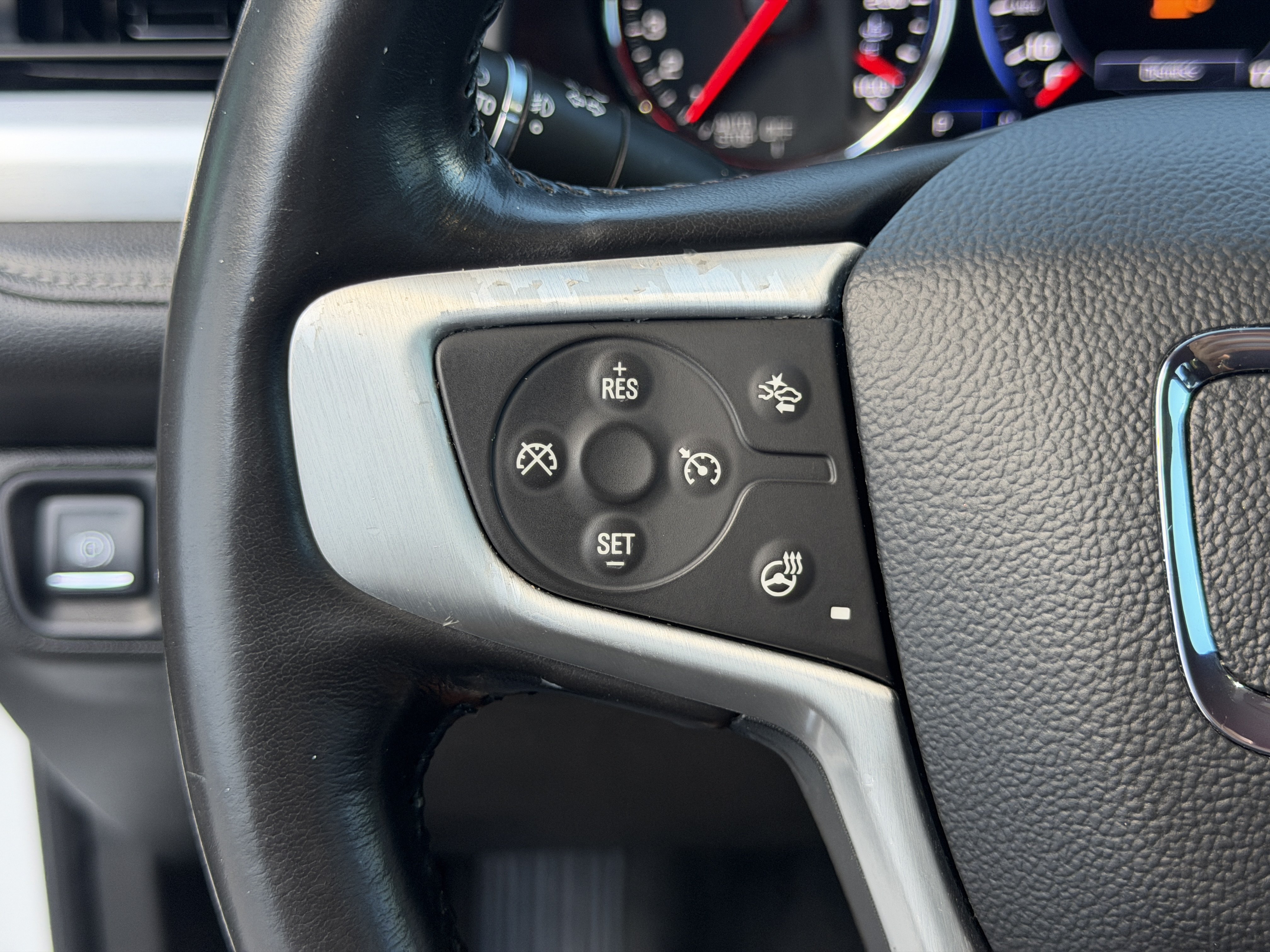 2022 GMC Acadia SLT - Photo 29