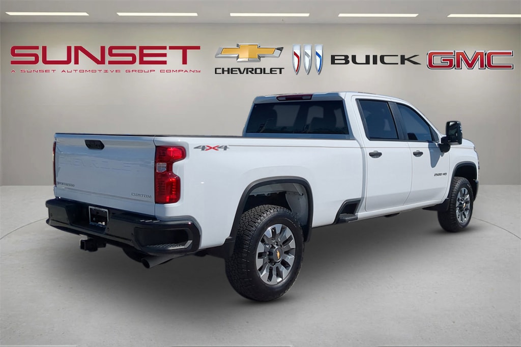Used 2025 Chevrolet Silverado 2500 HD Custom Truck
