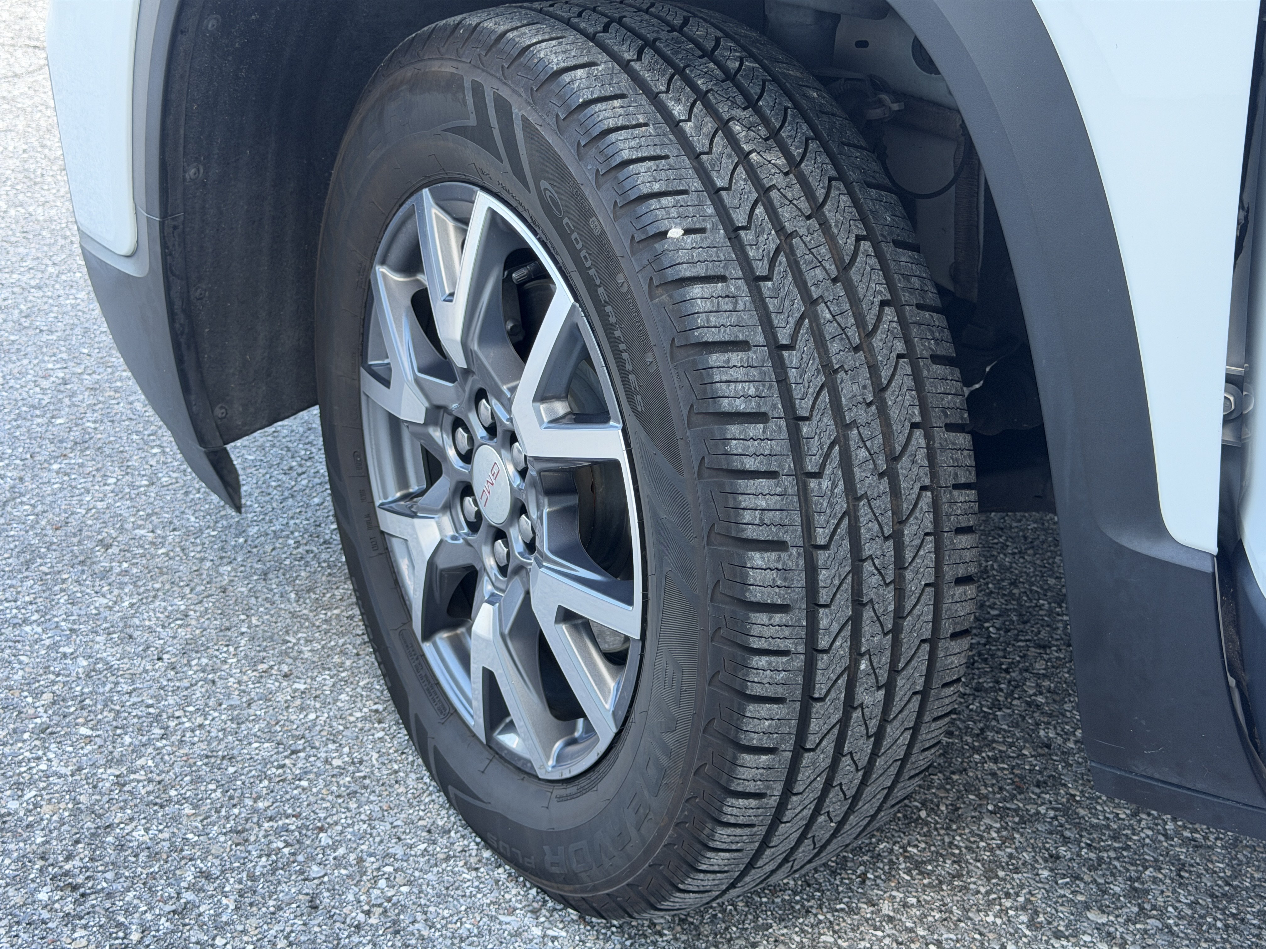 2022 GMC Acadia SLT - Photo 34