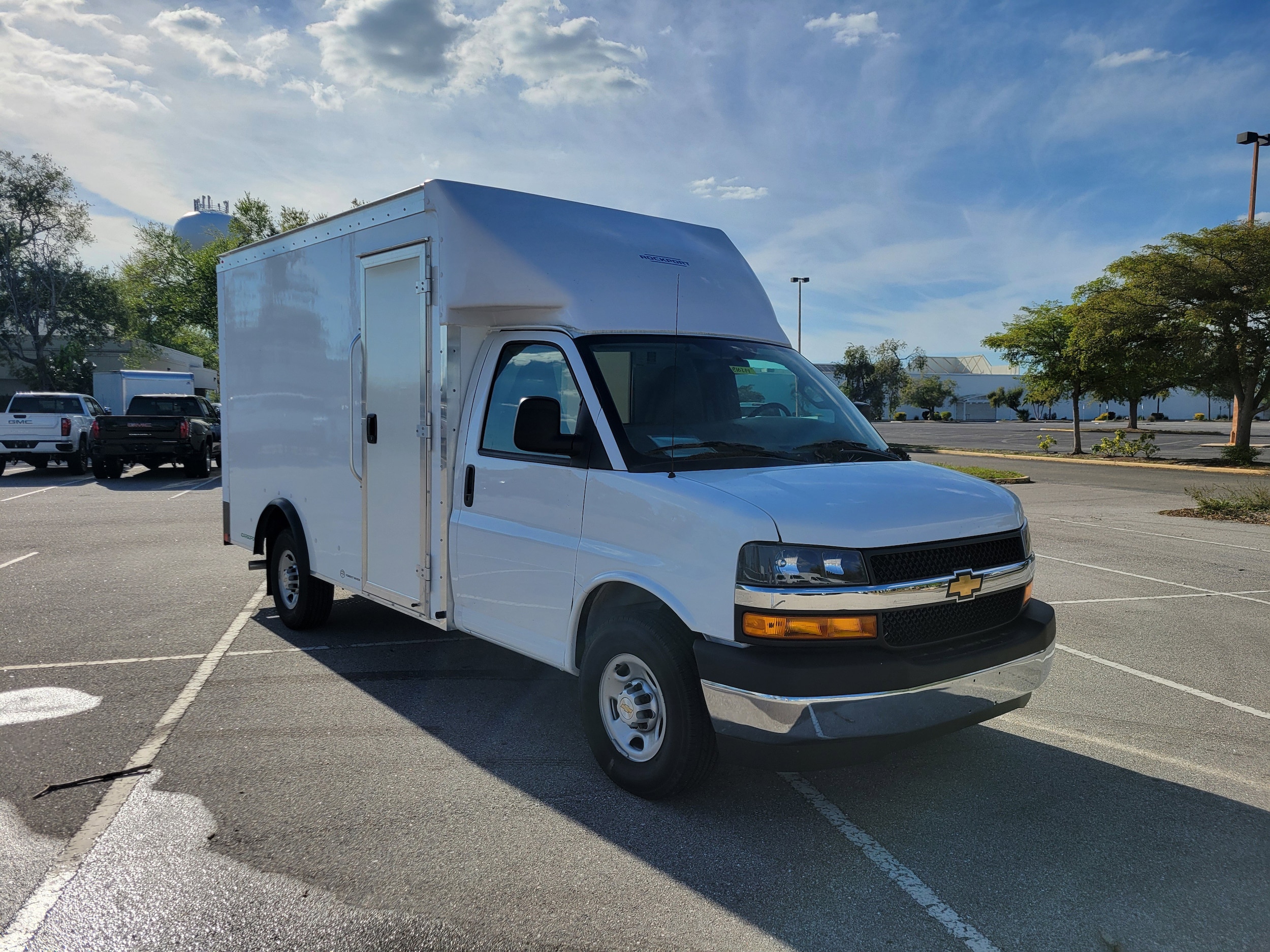 2025 Chevrolet Express 3500 159" WB's photo