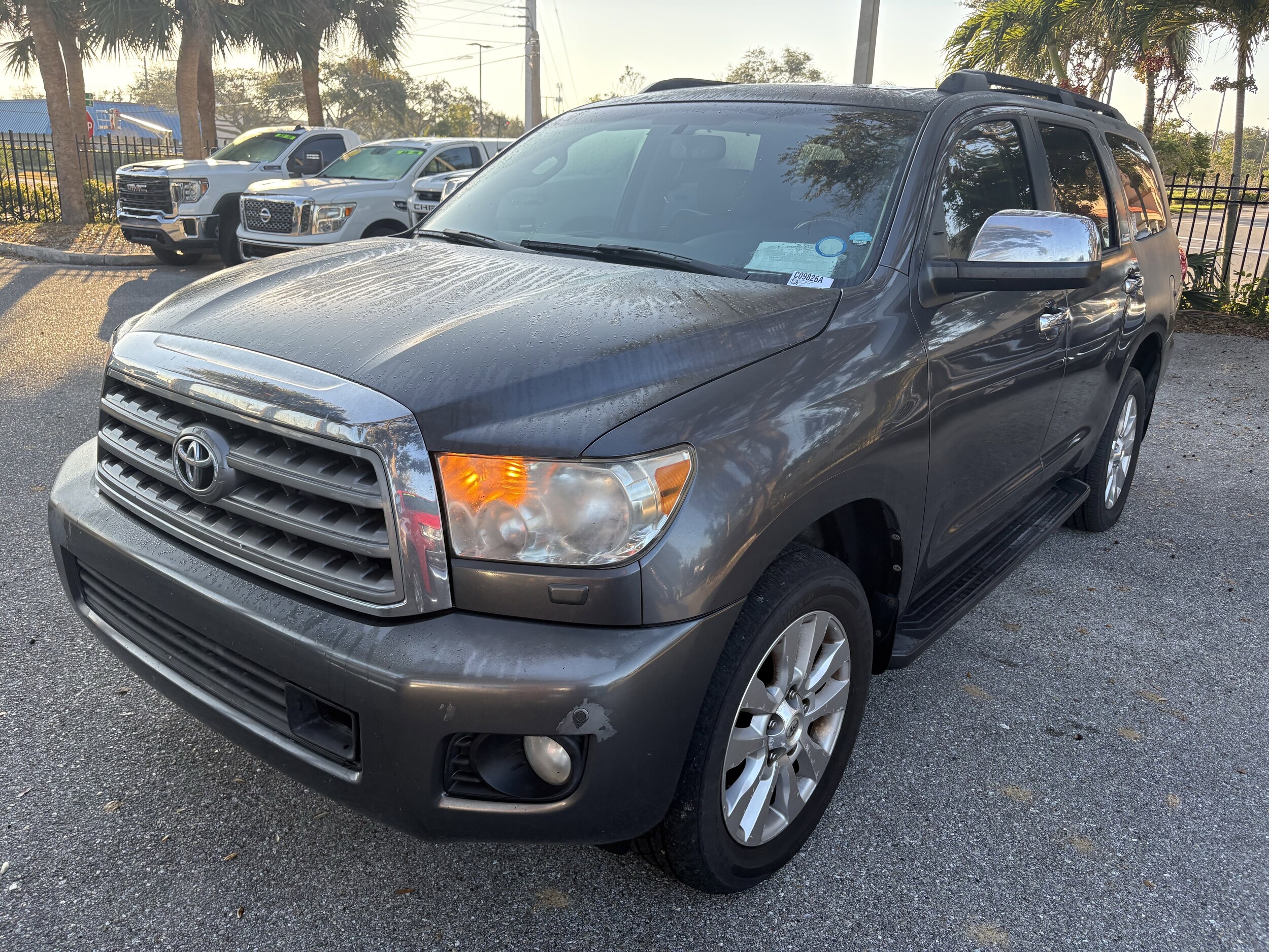 2014 Toyota Sequoia Platinum photo 3
