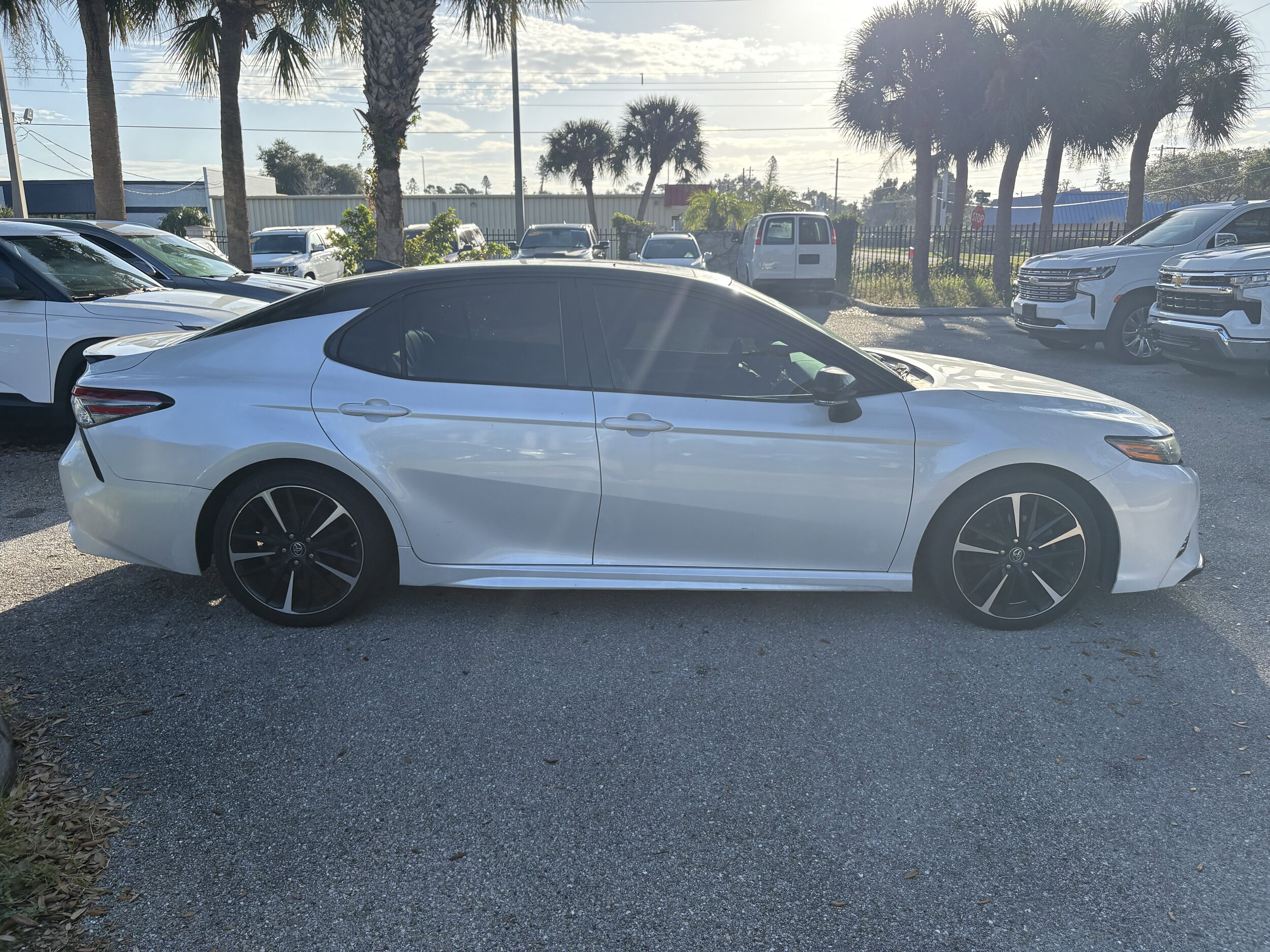 2019 Toyota Camry XSE V6 photo 2