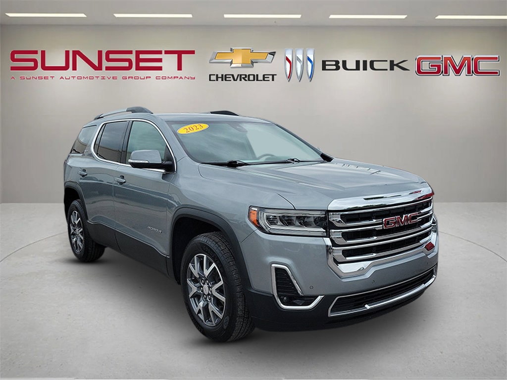 2023 GMC Acadia SLT FWD's photo