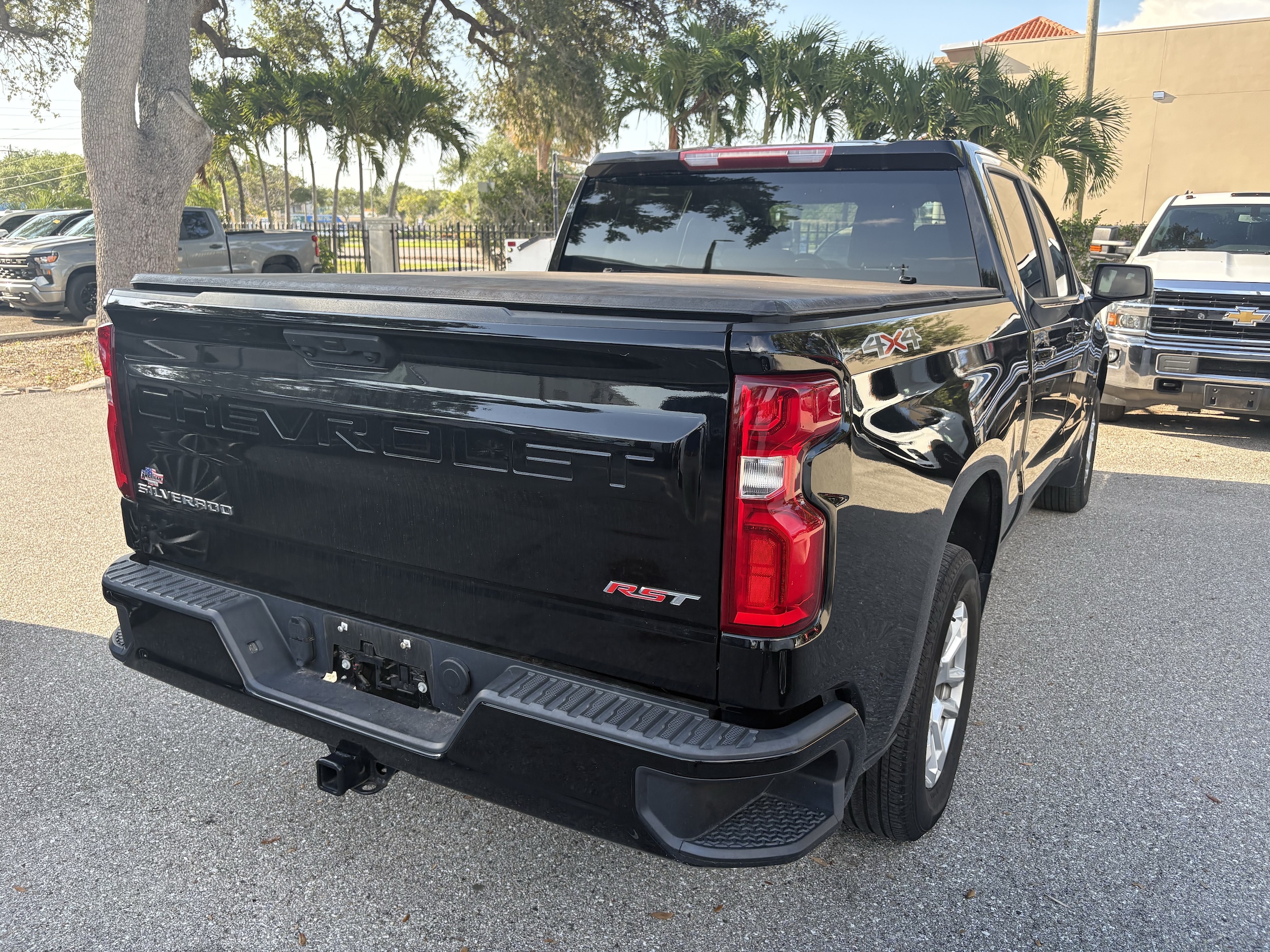 2023 Chevrolet Silverado 1500 RST - Photo 7