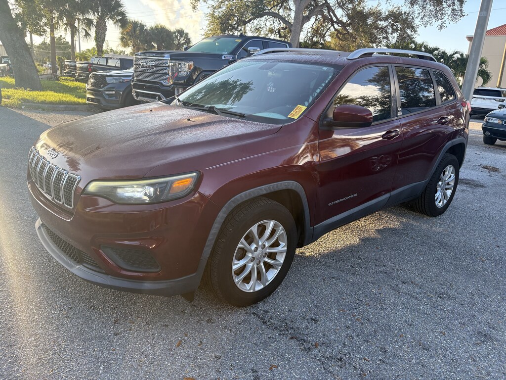 Used 2020 Jeep Cherokee Latitude FWD SUV