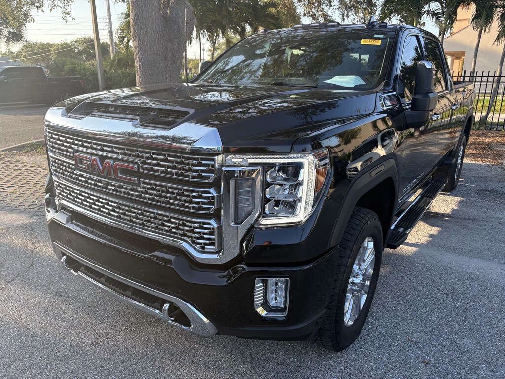 Used 2022 GMC Sierra 2500 HD Denali Truck