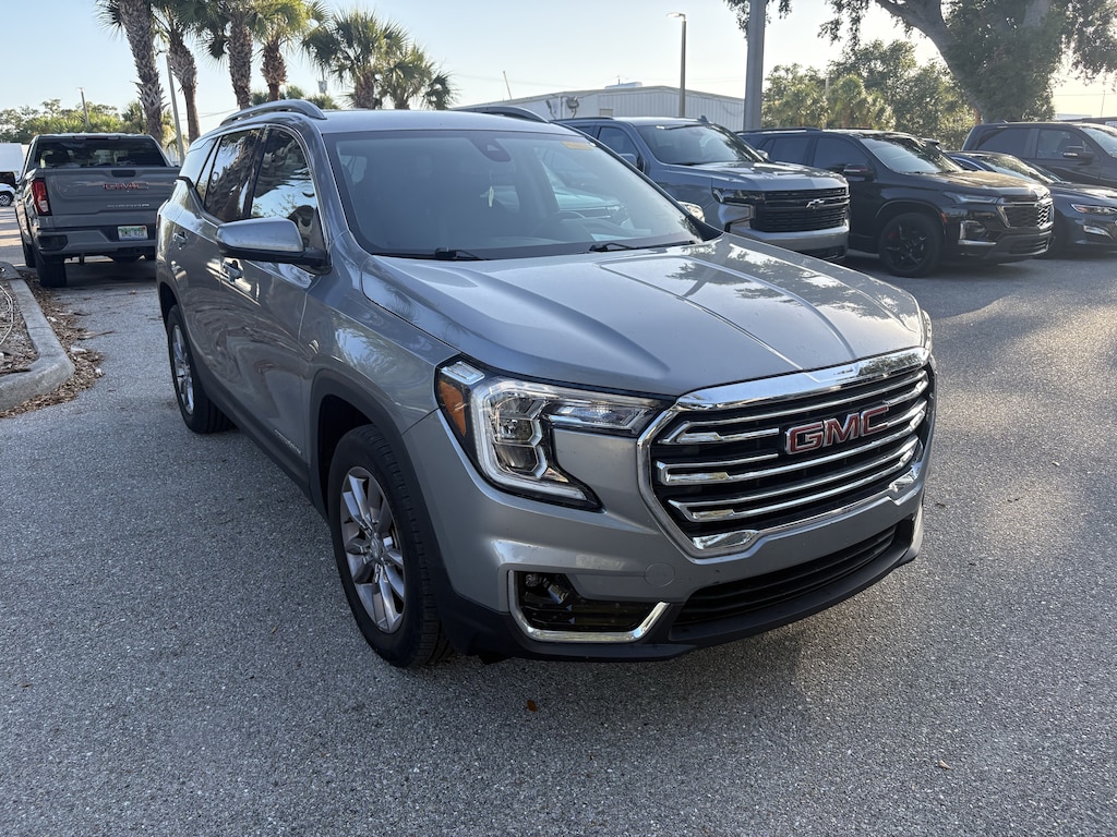 Used 2023 GMC Terrain SLT SUV