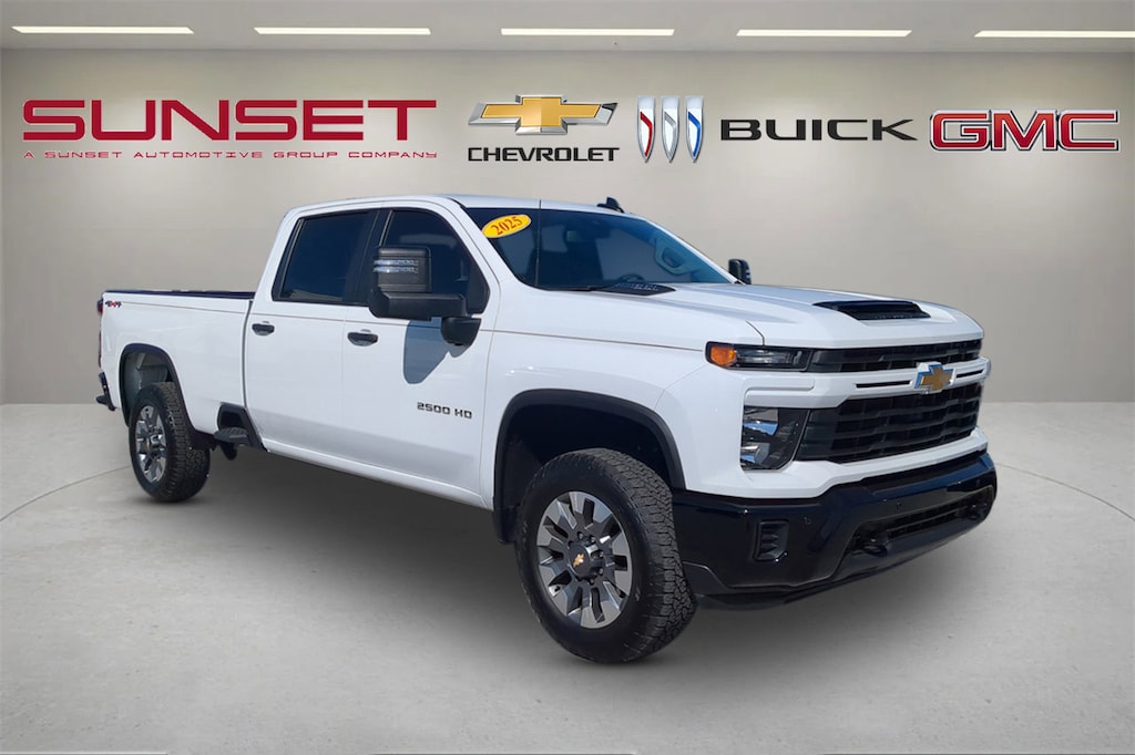 Used 2025 Chevrolet Silverado 2500 HD Custom Truck