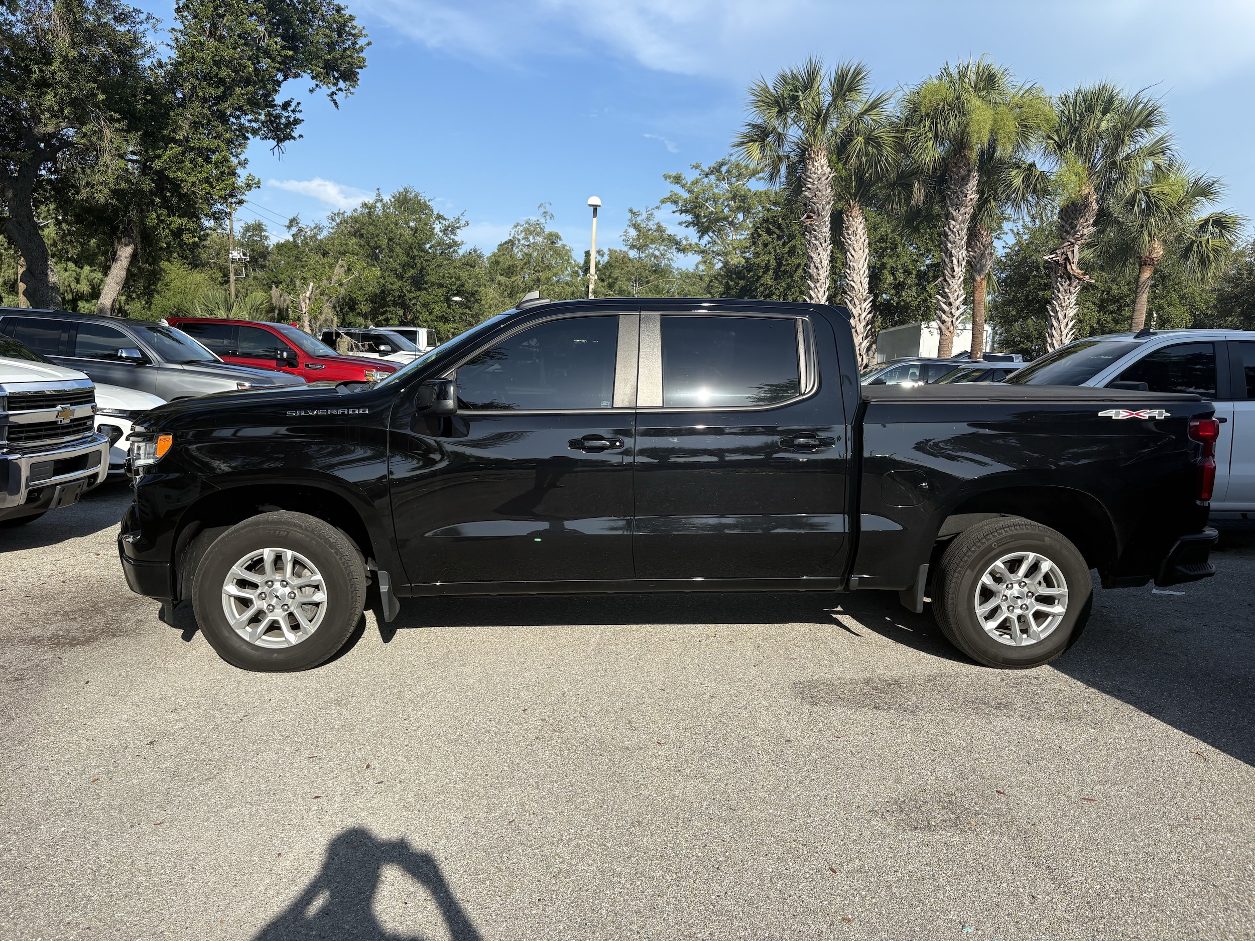 2023 Chevrolet Silverado 1500 RST - Photo 4