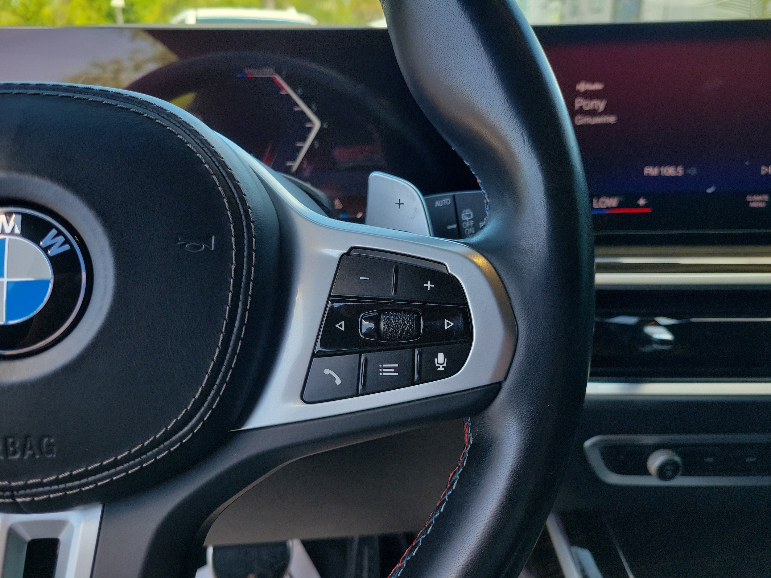 2023 BMW X7 M60i - Photo 29