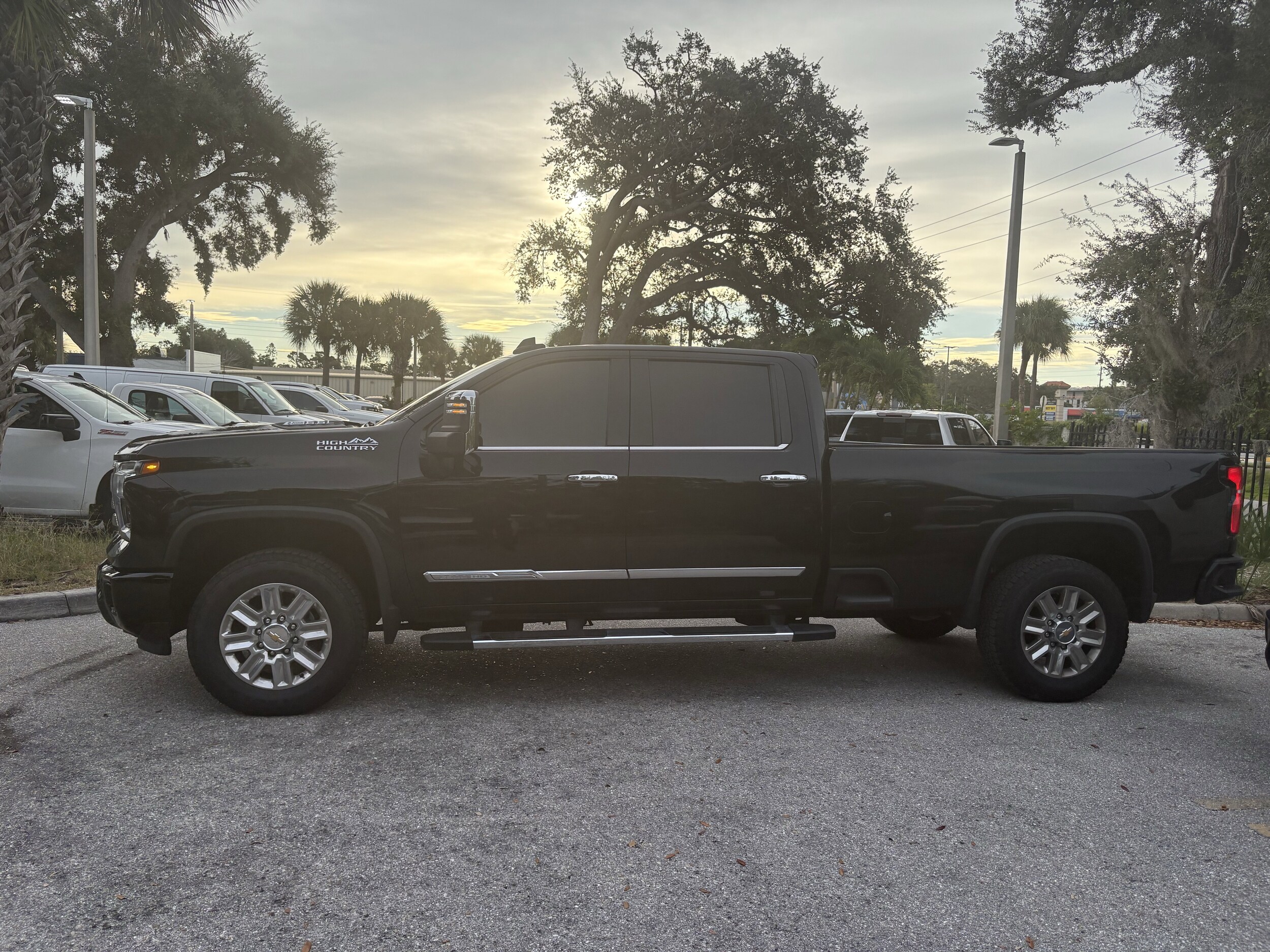 2025 Chevrolet Silverado 2500HD High Country photo 3