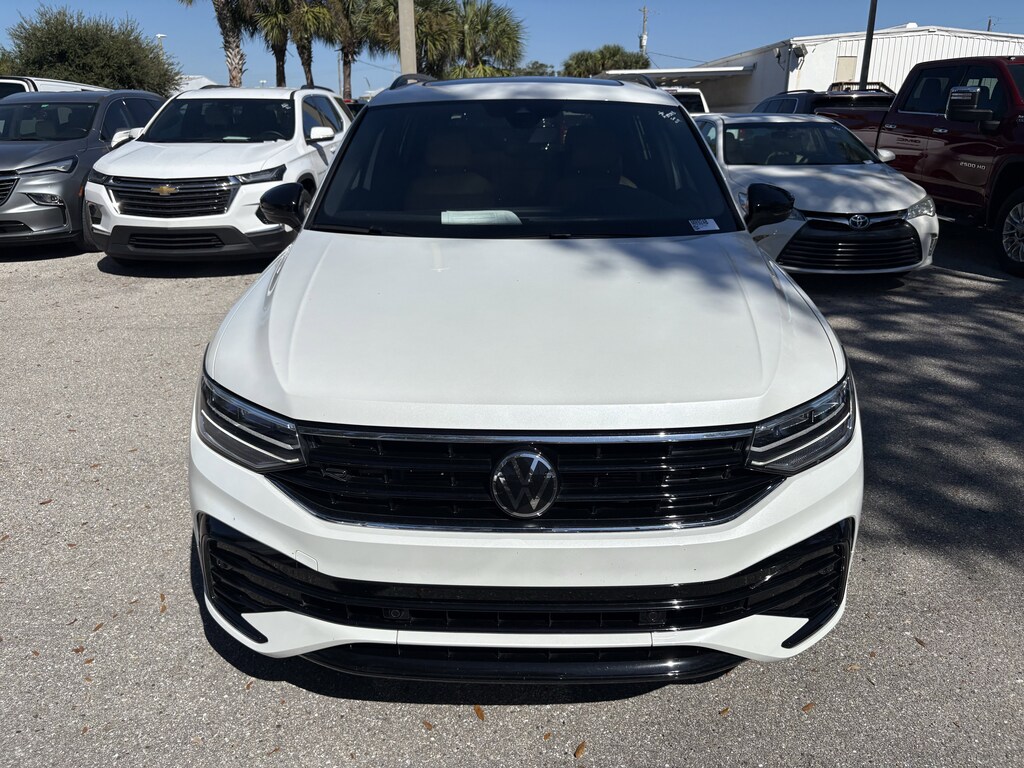 Used 2024 Volkswagen Tiguan 2.0T SE R-Line Black SUV