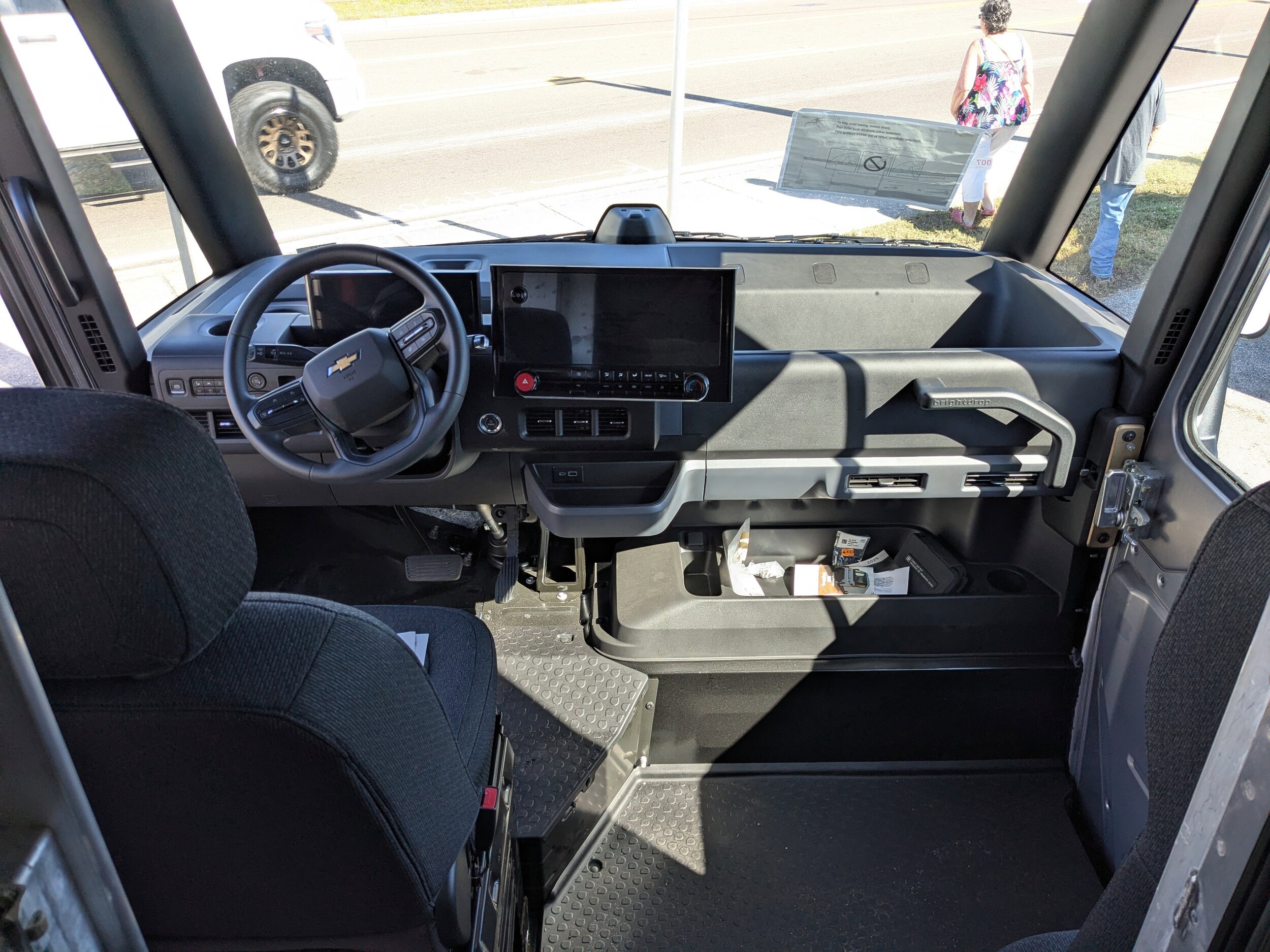 2025 Chevrolet BrightDrop Base - Photo 16