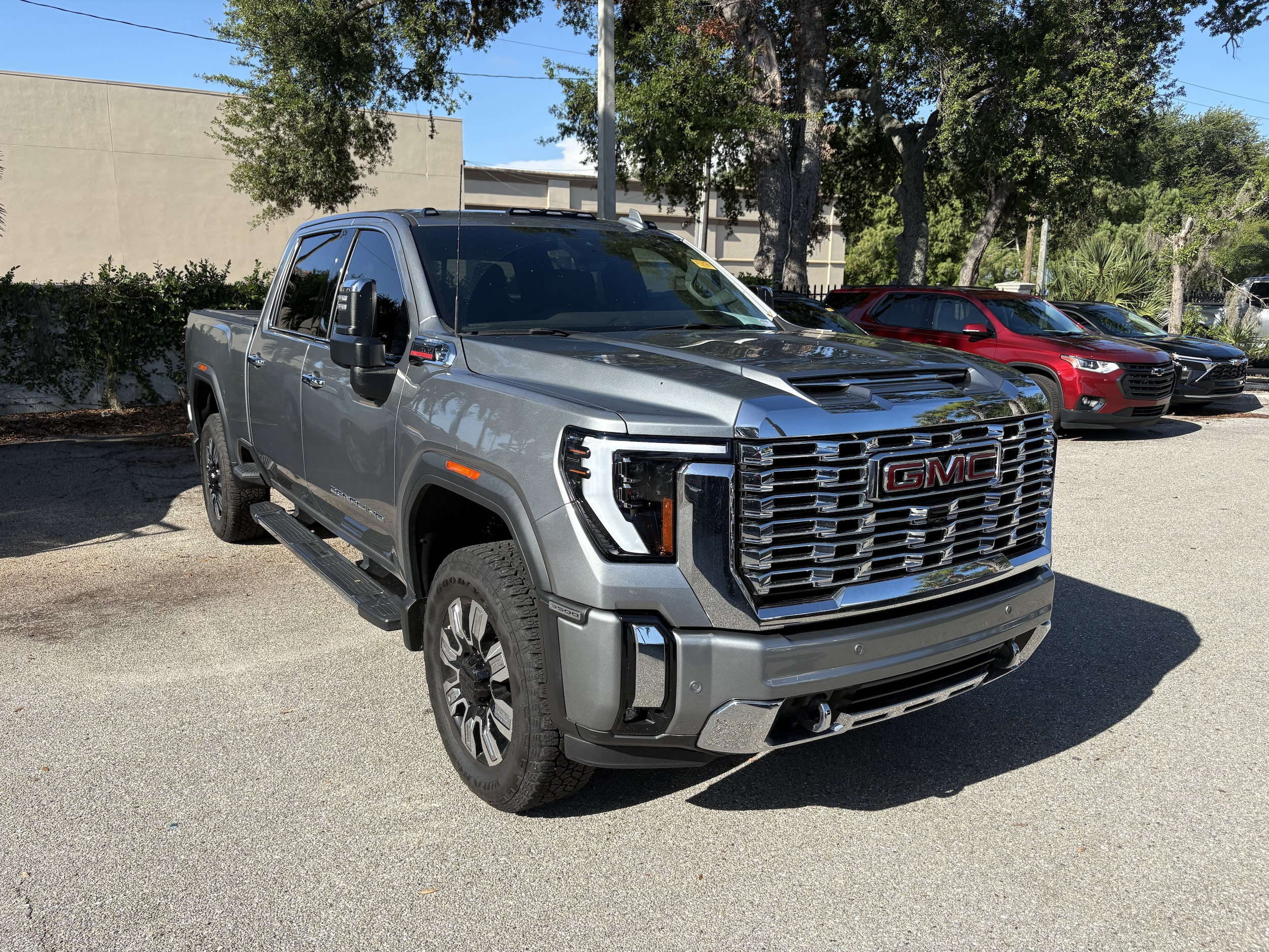 2024 GMC Sierra 4WD Crew Cab Standard Box Denali's photo