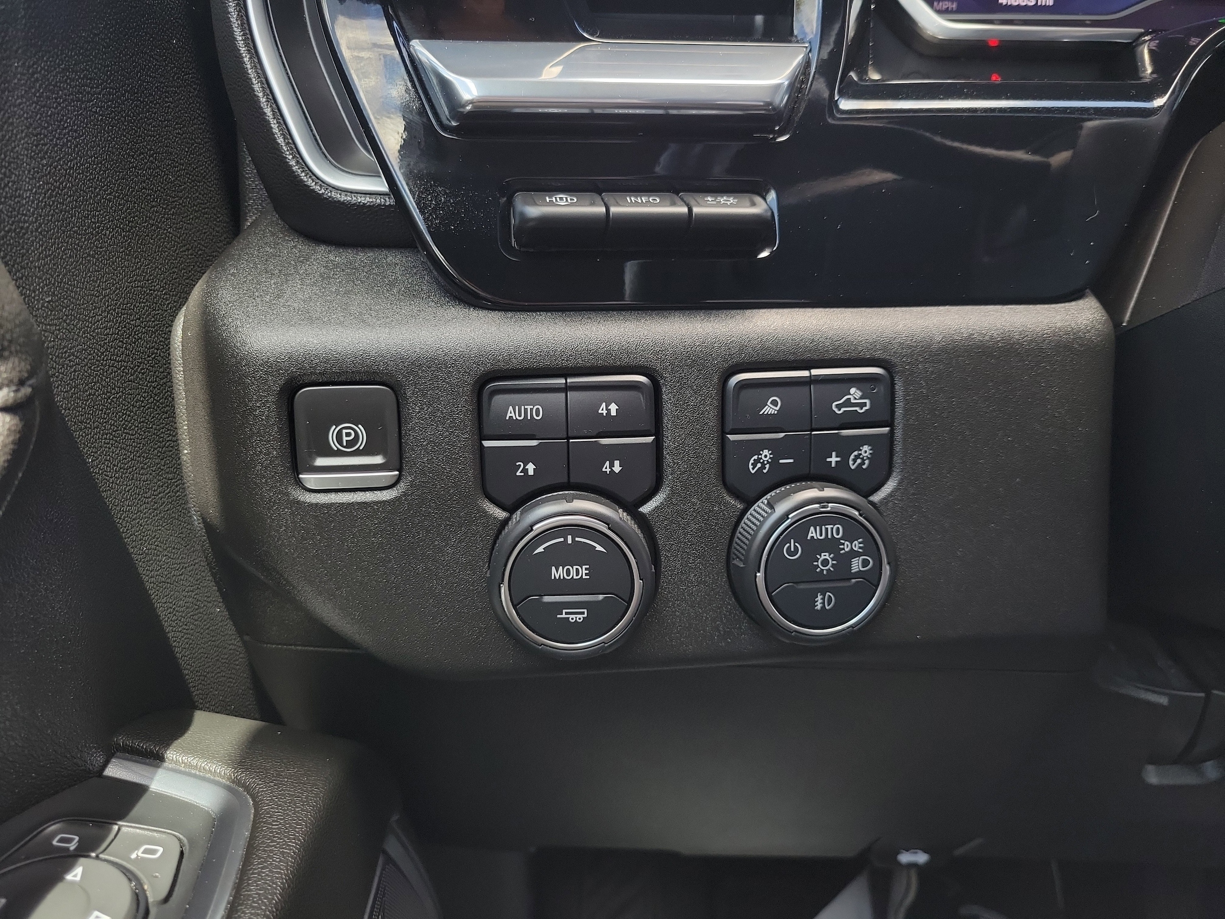 2024 Chevrolet Silverado 2500HD High Country - Photo 27
