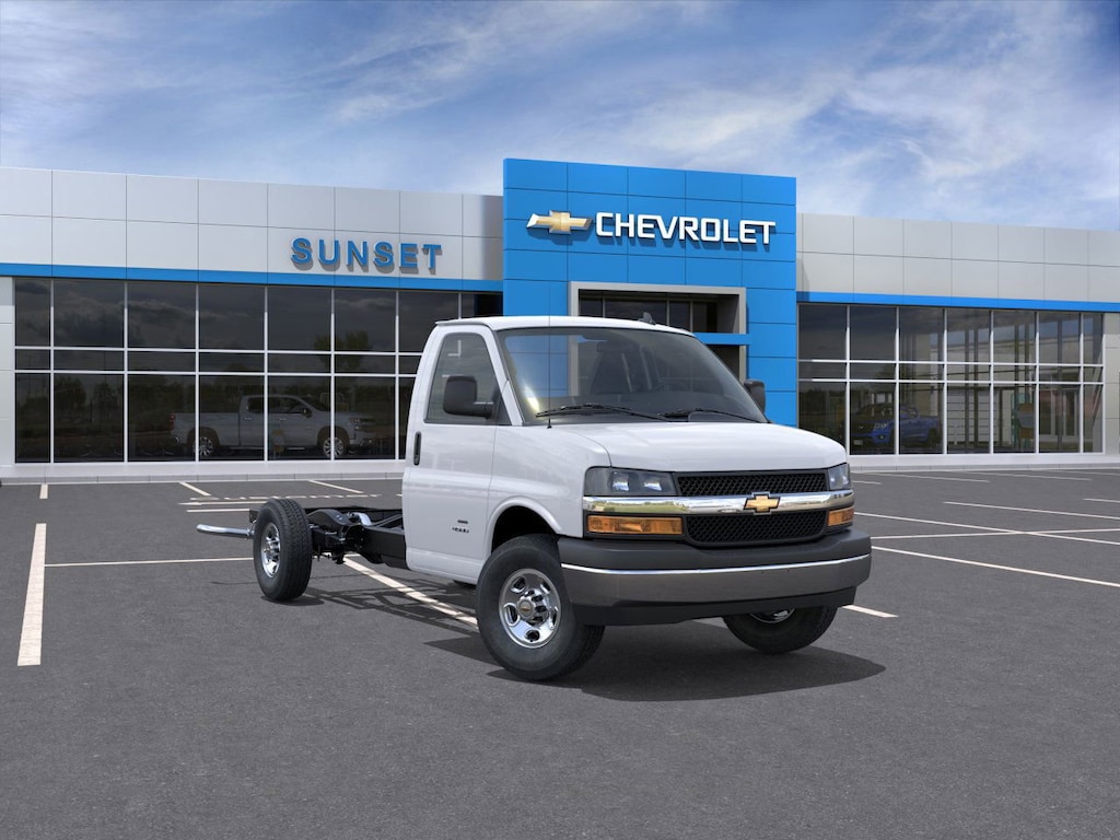New 2025 Chevrolet Express Cutaway 3500 1WT Cutaway Van
