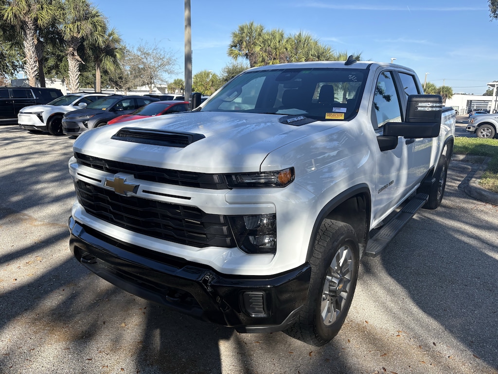 Used 2024 Chevrolet Silverado 2500 HD Custom Truck