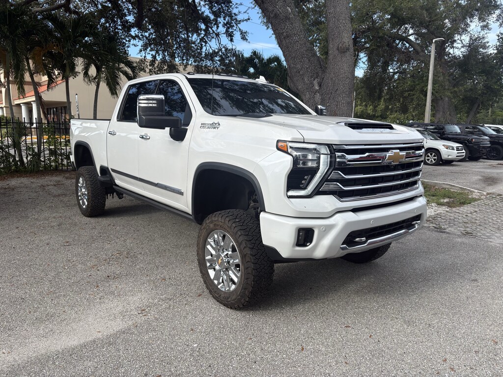 Used 2024 Chevrolet Silverado 2500 HD High Country Truck