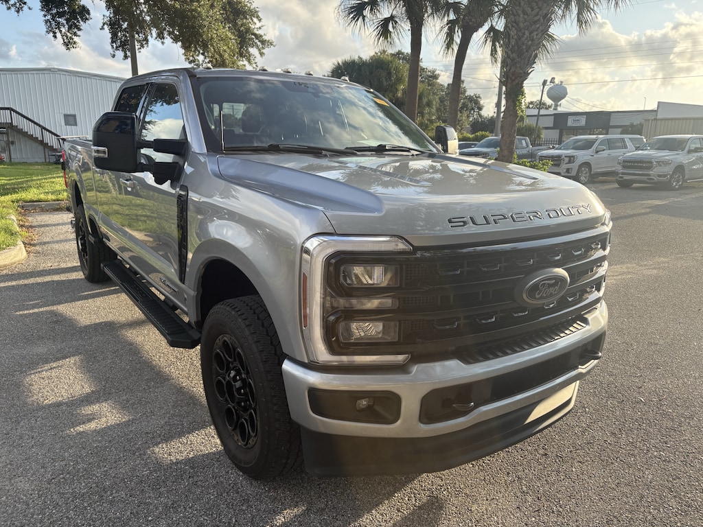 Used 2024 Ford F-350 Lariat Truck