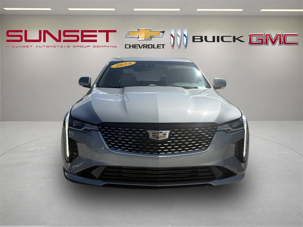 2024 Cadillac CT4 Luxury - Photo 8
