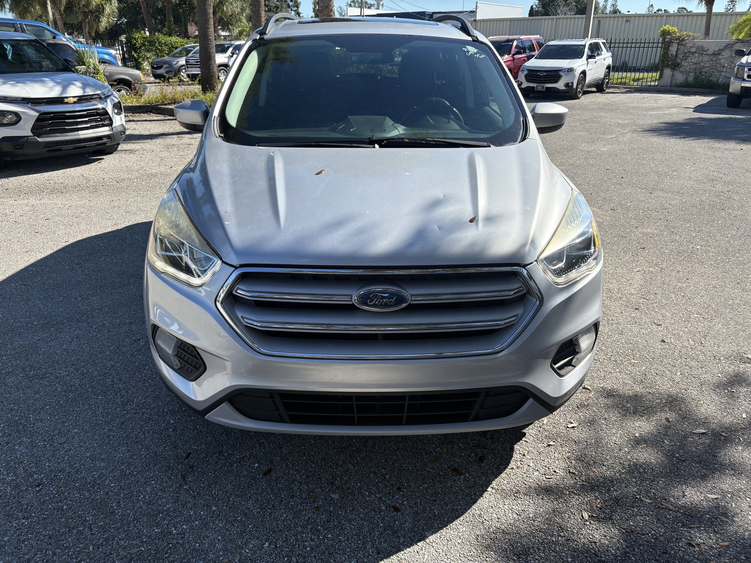 2018 Ford Escape SEL photo 2