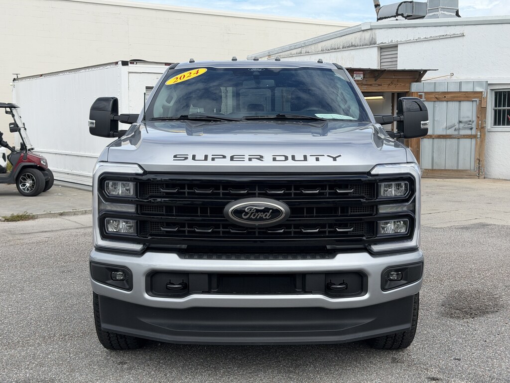Used 2024 Ford F-350 Lariat Truck