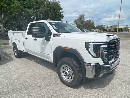 2024 GMC Sierra 3500 HD Pro Truck