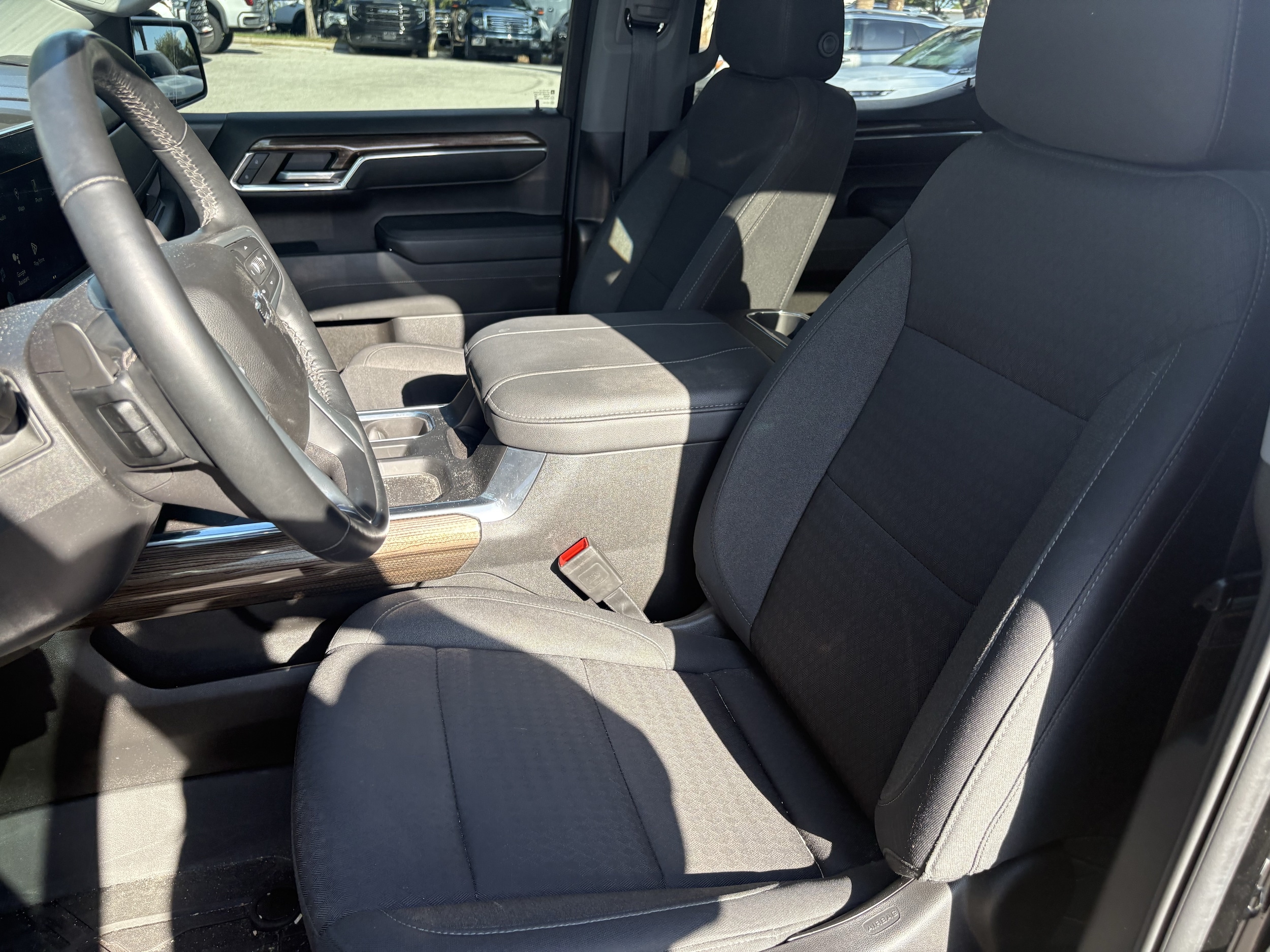 2023 Chevrolet Silverado 1500 RST - Photo 10
