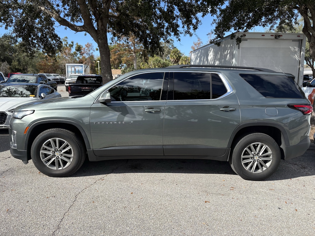 Used 2023 Chevrolet Traverse LT Leather SUV