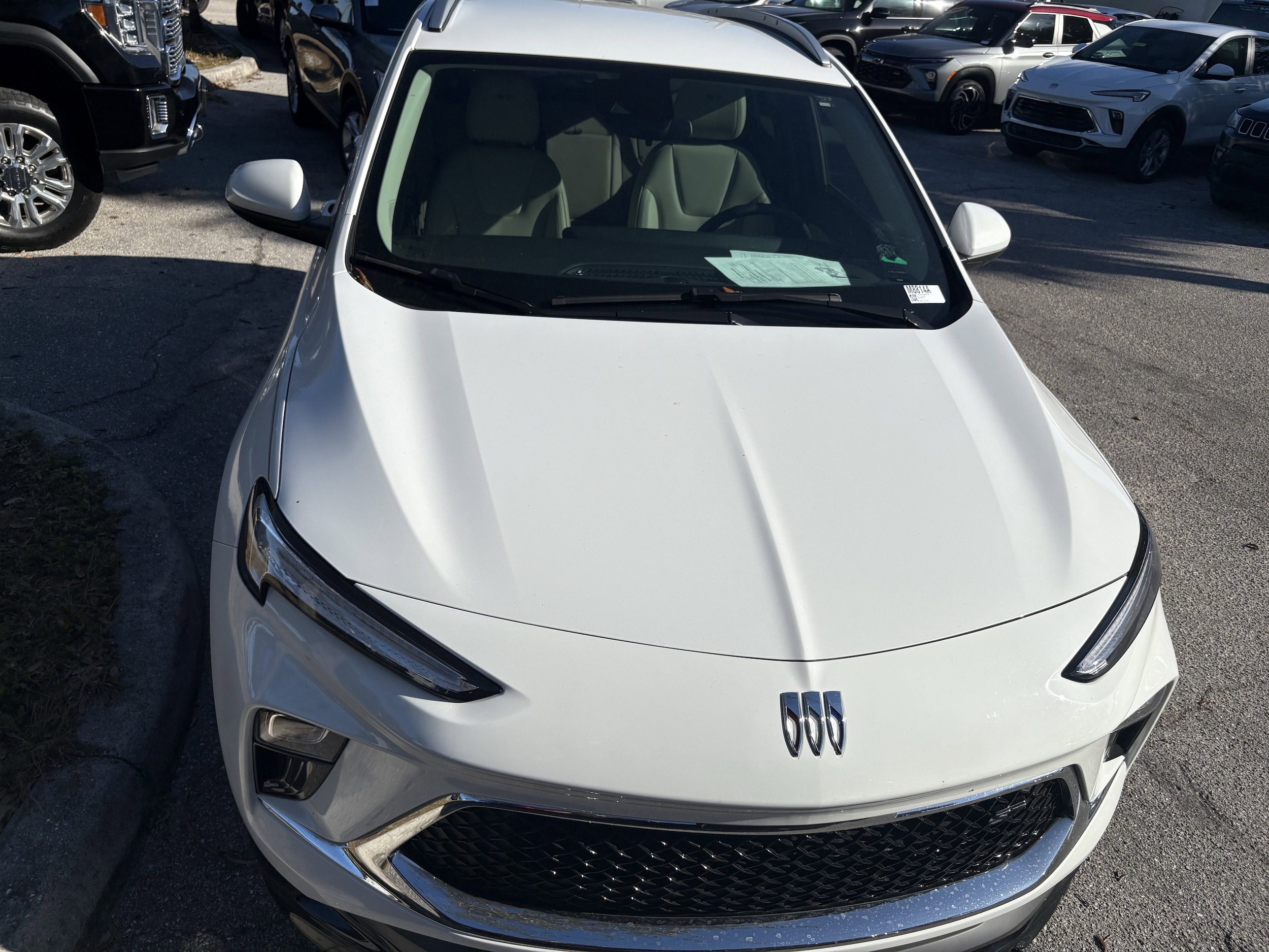 2025 Buick Encore GX Sport Touring photo 2